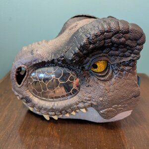 Jurassic World Dominion T Rex Chomp 'N Roar Mask Costume pretend play